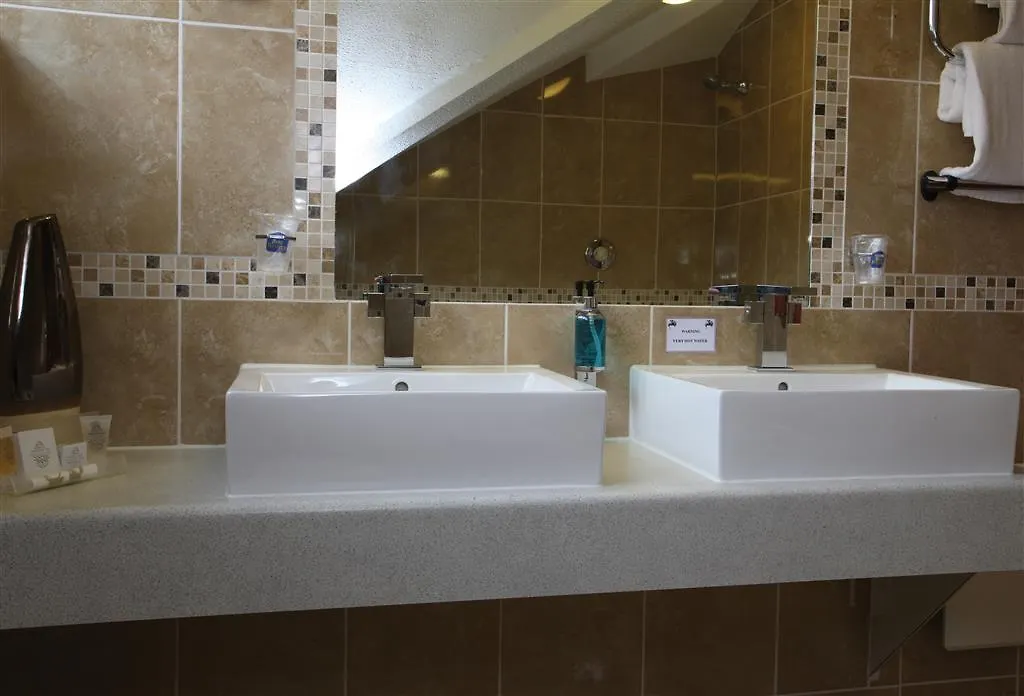 Hotel St Pierre, Sure Hotel Collection By Best Western Wakefield 3*,  Regno Unito